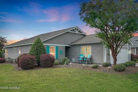 4402 Southern Pine Drive SE, Southport, NC 28461