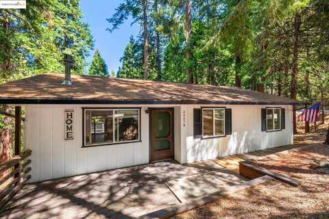 24238 Oxbow Lane N, Sonora, CA 95370