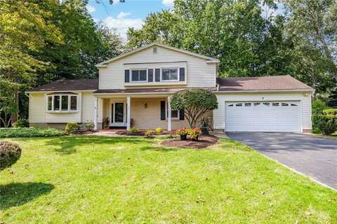 11 Log Cabin Circle, Perinton, NY 14450