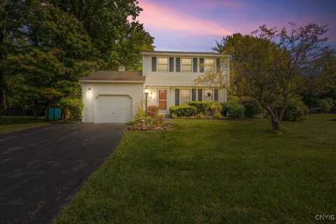 89 Windebank Lane, Manlius, NY 13116