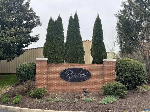 300 RIVERBEND DR, CHARLOTTESVILLE, VA 22911