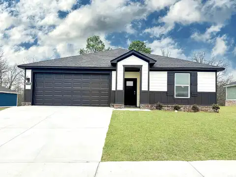 6408 Newark Drive, Bryant, AR 72002