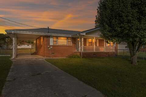 15 Evelyn Drive, Rossville, GA 30741