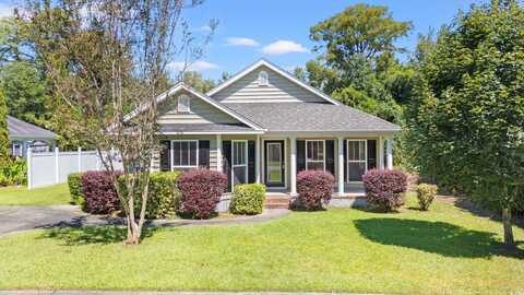 416 Greenwich Dr., Conway, SC 29526