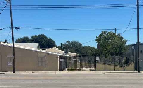 618 Staples Street, Corpus Christi, TX 78401