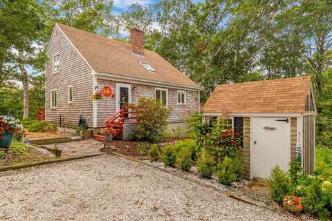 36 Cranberry Way, Wellfleet, MA 02667