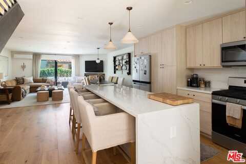 1234 12th St, Santa Monica, CA 90401