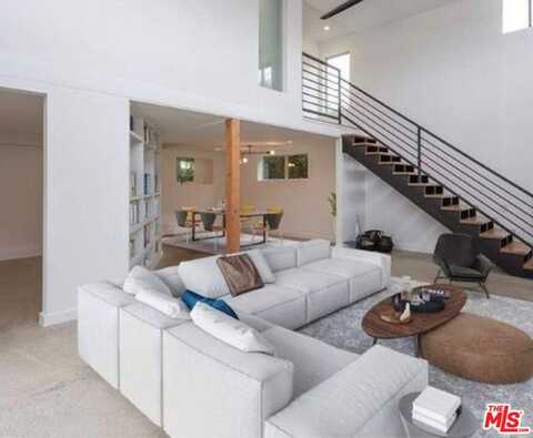 519 San Juan Ave, Venice, CA 90291