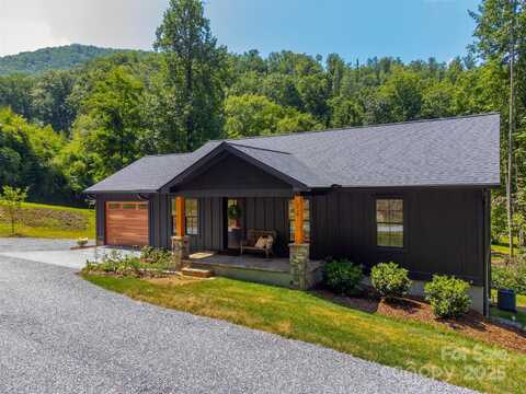 22 Crossing Lane, Sylva, NC 28779
