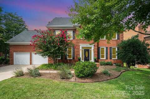 207 Walnut Point Drive, Matthews, NC 28105