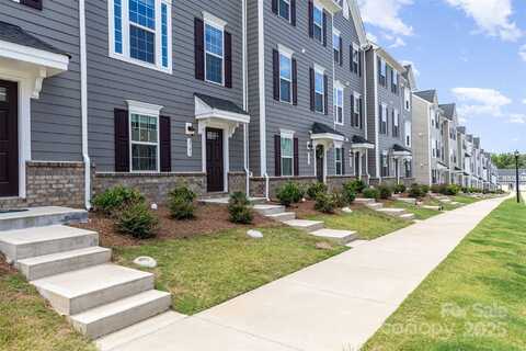 2103 Autumn Olive Lane, Matthews, NC 28104