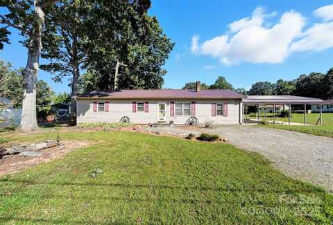 1538 Kings Road, Hickory, NC 28602