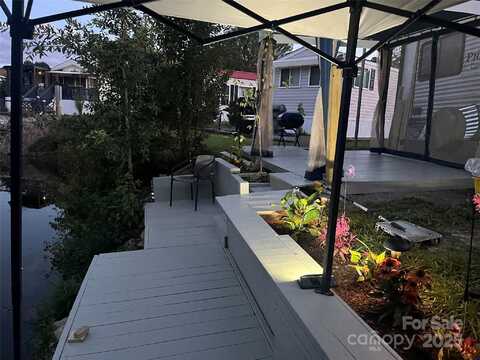 297 Mallard Loop, Waynesville, NC 28785