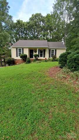 10400 Nine Iron Court, Charlotte, NC 28277