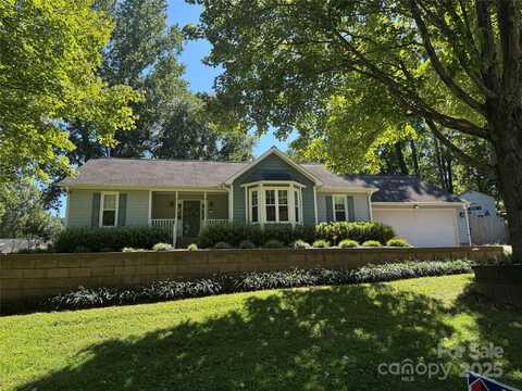 809 Deer Path Place, Mooresville, NC 28115