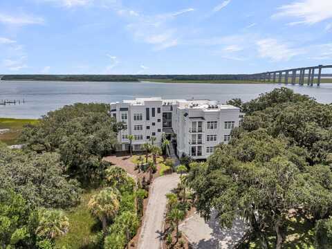108 Fairbanks Oak Alley, Charleston, SC 29492