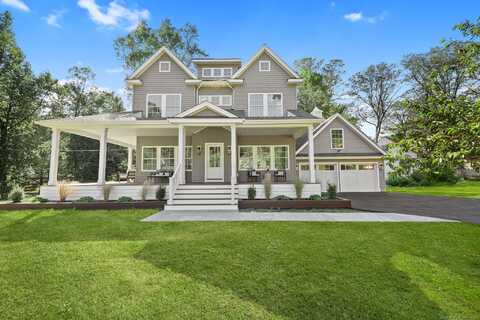 251 Winnepoge Drive, Fairfield, CT 06825
