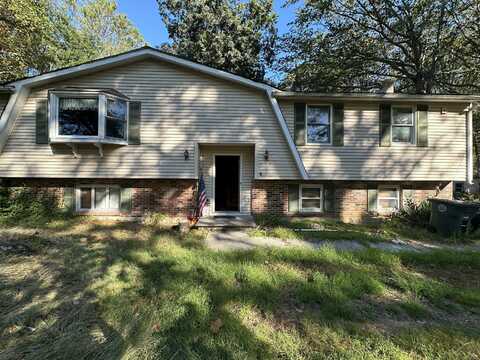 156 Fresh Meadow Lane, Milford, CT 06461