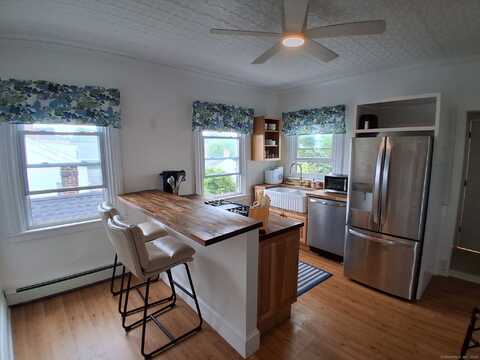 117 Water Street, Stonington, CT 06378