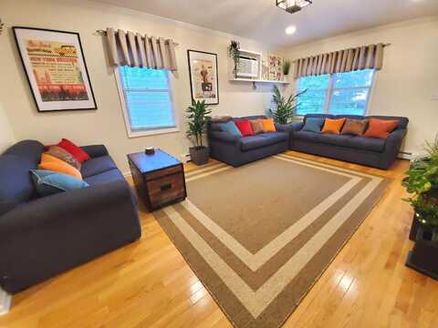 39 Nash Place, Norwalk, CT 06854