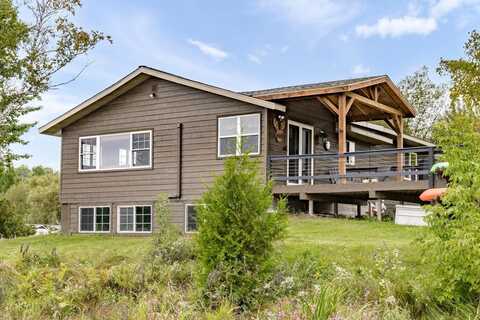 8038 S Island View Rd, Superior, WI 54880