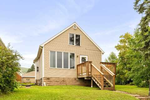 4113 Grand Ave, Duluth, MN 55807