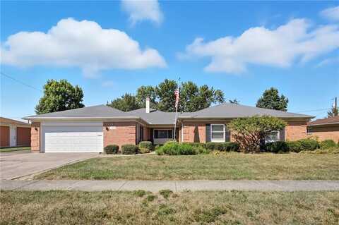 825 Fairgrove Way, Dayton, OH 45426