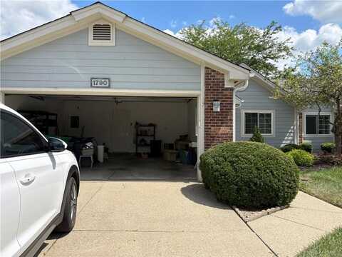 1790 Yardley Circle, Dayton, OH 45459