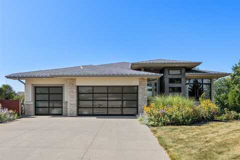 2311 Hearthstone Circle SW, Altoona, IA 50009