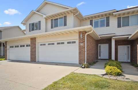 814 SE Crossings Lane, Grimes, IA 50111
