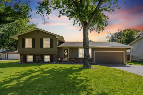 4309 70th Street, Urbandale, IA 50322
