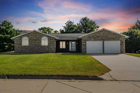 209 Woods Edge, Edgewood, IA 52042
