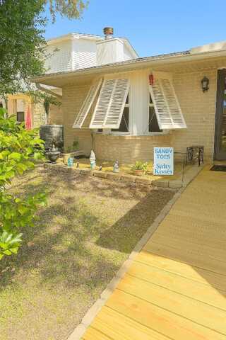 807 Holbrook Circle, Fort Walton Beach, FL 32547