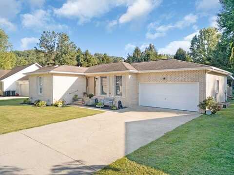 69 West Dorton Blvd., Staffordsville, KY 41256