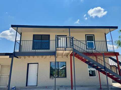 1925 Calle Coyunda Apt 1, Eagle Pass, TX 78852
