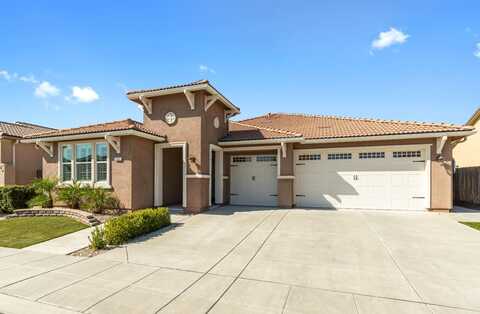 3963 Flint Avenue, Clovis, CA 93619