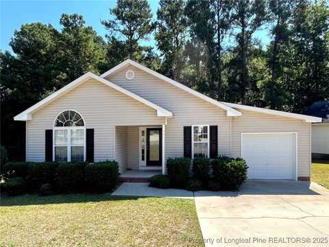 114 Masters Way, Pinebluff, NC 28373