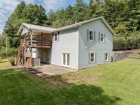 1400 Alarka Road, Bryson City, NC 28713