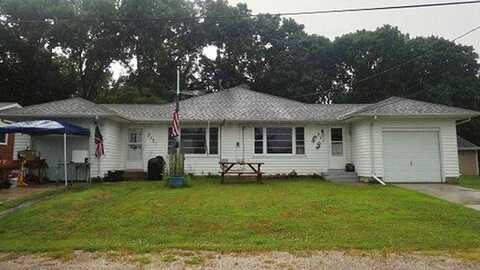 711 Miller Drive, Fort Dodge, IA 50501