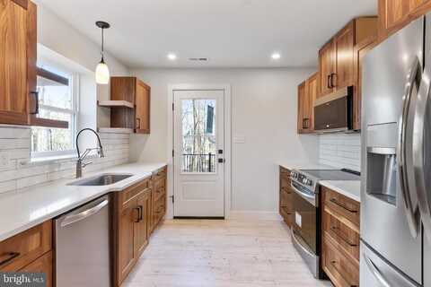 6115 STONEY HILL ROAD, NEW HOPE, PA 18938