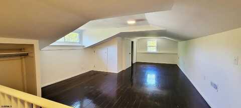 909 W White Horse Pike Pike, Egg Harbor City, NJ 08215