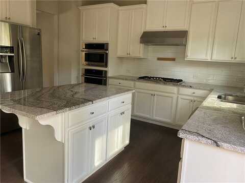 2460 Georgetown Avenue, Atlanta, GA 30345