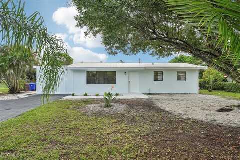 4345 Tufts Avenue, Fort Myers, FL 33901