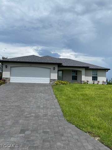 4101 NE 15th Avenue, Cape Coral, FL 33909