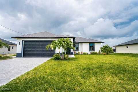 526 NE 5th Court, Cape Coral, FL 33909