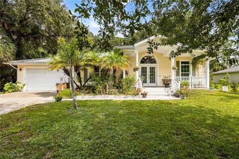 8004 Vega Court, Labelle, FL 33935