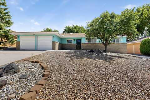 12312 PHOENIX Avenue NE, Albuquerque, NM 87112