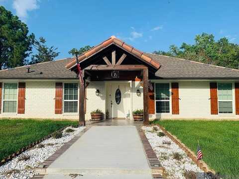 5015 Cross Keys Dr, Baton Rouge, LA 70817