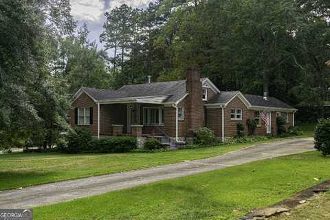 1048 Ferndale, Stone Mountain, GA 30083