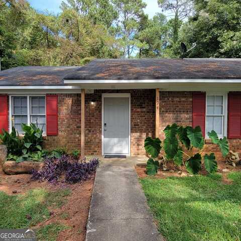 192 Sunny Hills, Athens, GA 30601